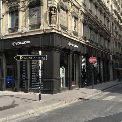 Rénovation façade de magasin - Volcom Lyon